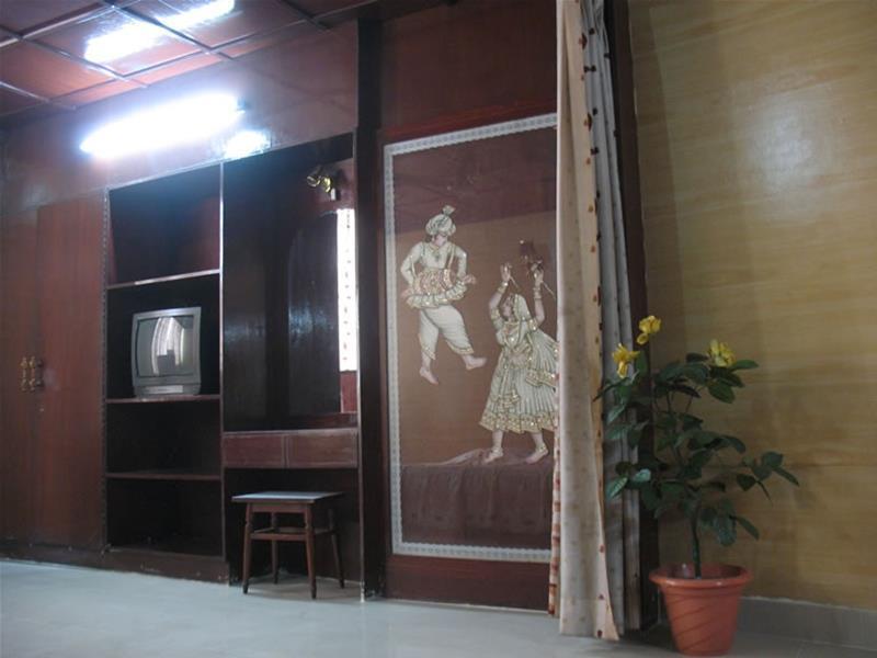 Gaurav Hotel Kanpur Eksteriør billede